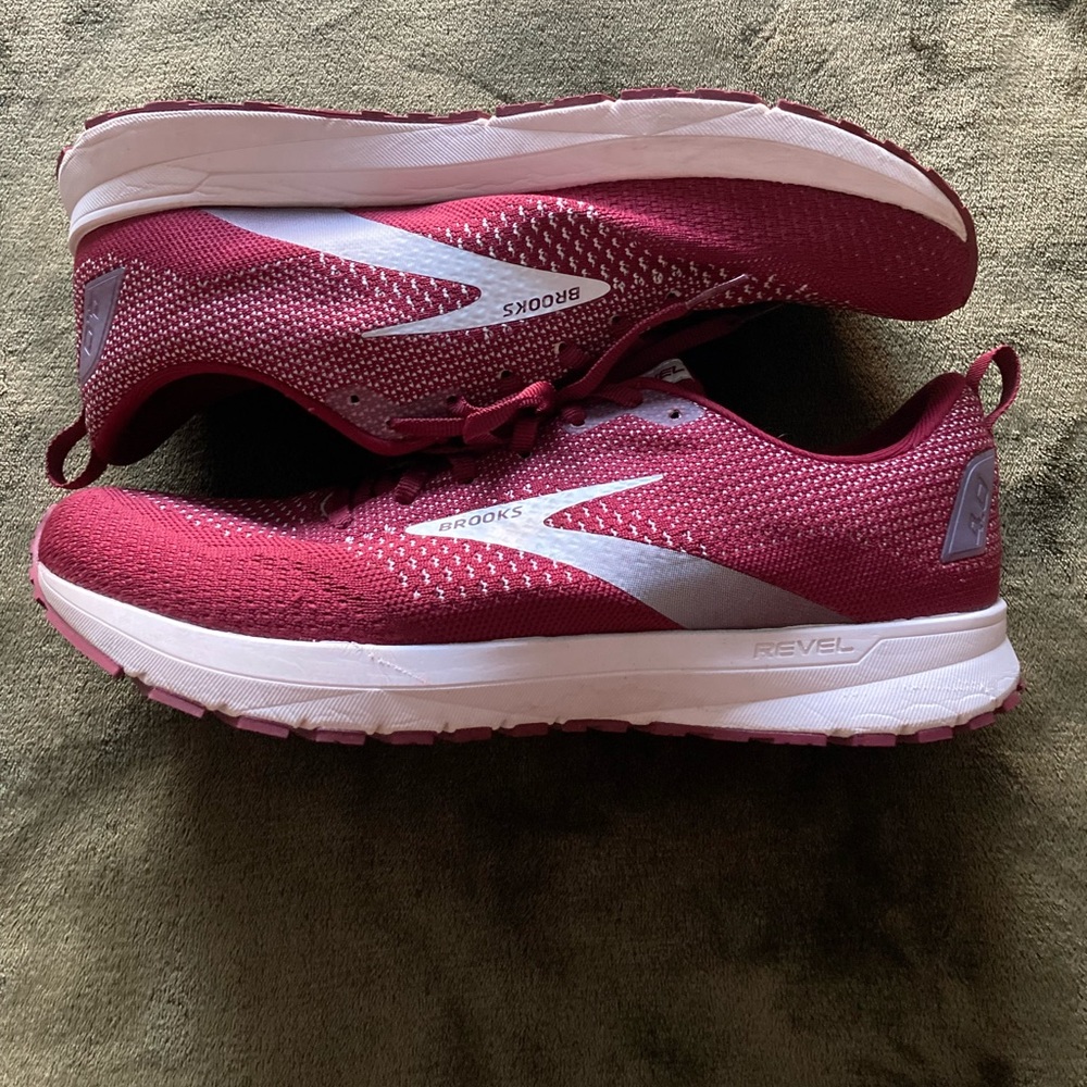 Brooks Shoes
